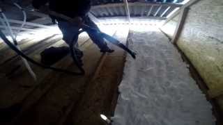 Утепление чердака жидким пенопластом.