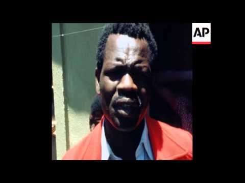 UNUSED 31 10 80 TEKERE ARRIVES AT COURT IN SALISBURY