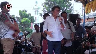 Download lagu MELODI CINTA RHOMA IRAMA mp3 Download lagu MELODI CINTA RHOMA IRAMA mp3