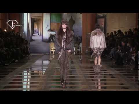 fashiontv | FTV.com - MILAN WOMAN F/W 10-11 - ROBERTO CAVALLI - FULL SHOW