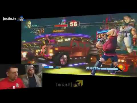 Wednesday Night Fights Alex Valle Vs. Combofiend FT10 Part 2