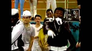 Run DMC vs Kool Moe Dee and Special K Freestyle Battle (Graffiti Rock).mp4