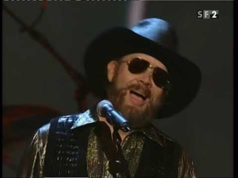 Tribute to Johnny Cash - CMA 2003