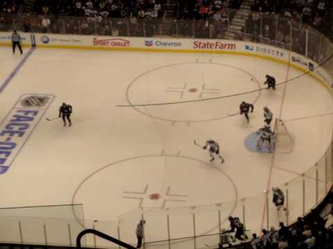 zdfun.com: LA Kings first home game of the season 2008-2009