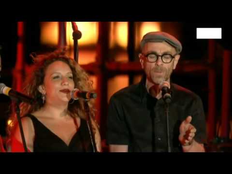 Profesorët Francezë këndojn Labce "Janines çi panë sytë".