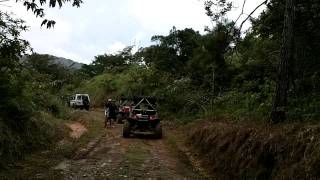 preview picture of video 'UTV Panama - Paseo Brisas del Golf- Las Cumbres - Cerro azul no 1'