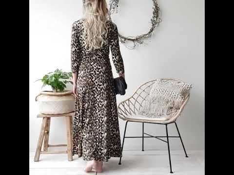 PASSION IN LEO: Perfect animal print dress