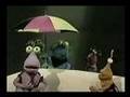 Sesame Street The Twiddlebugs And The Beach Umbrella Slow