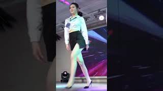 Amoy Joget Ngasih nunjuk Kancutnya? Sexy Asian Girl Hot Huh Hah? #youtubeshorts #youtube #shorts