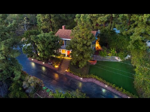 Exquisitely Remodeled, Traditional Home in Cardamine Court Estates in Tujunga, California