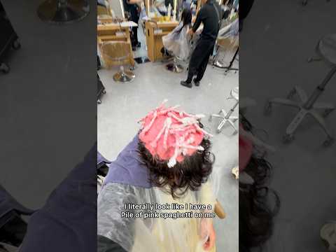 I dyed my wife’s and assistants hair color! 😮 #shorts #pov #hairdye #hairtransformation #haircut