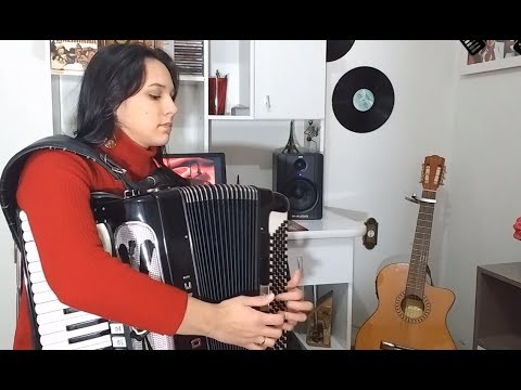 BRASILEIRINHO COM AS DUAS MÃOS NOS BAIXOS - Bruna Scopel