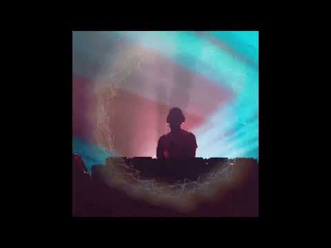 Neelix & Omiki & Tox1c Ft. No/Me - Queen