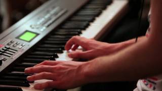 Wild Beasts - Hooting &amp; Howling (Live on KEXP)