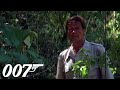 MOONRAKER Bond Is Lured To Drax S Pyramid