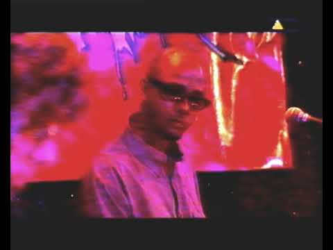 Nightmares On Wax – "Les Nuits" (live 1999)
