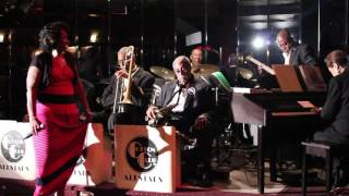 Annette St John Live