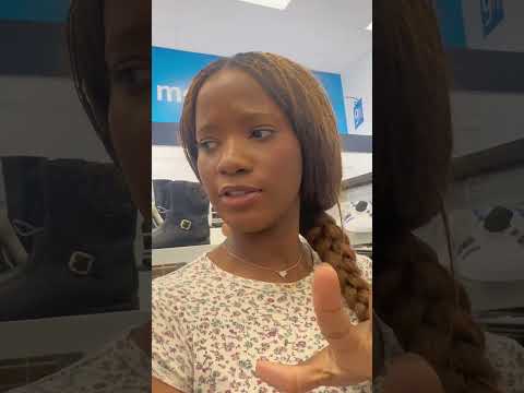 i'm so sad why can’t I find the moon whiteee♡