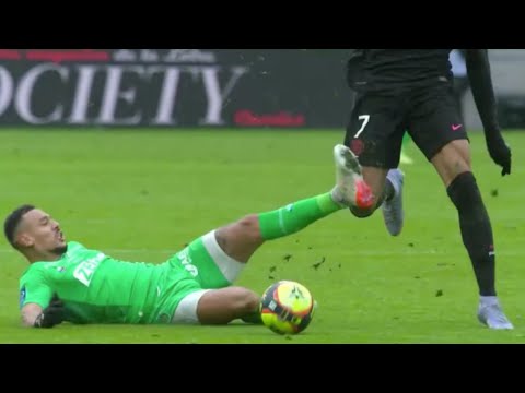 Kolodziejczak RED CARD Vs PSG 🟥