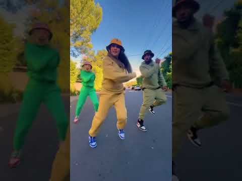 Blurred Lines by Robin Thicke ft. T.I. + Pharrell w. tWitch, Allison and @happykelli #shorts #dance