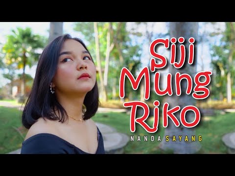 Nanda Sayang - Siji Mung Riko   ||   Official Music Video by. Banyuwangi