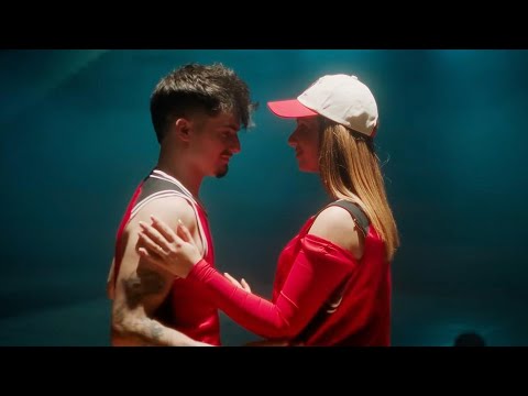 Marics Peti x Radics Gigi - Szép mosolyú lány (lyrics/dalszöveg)