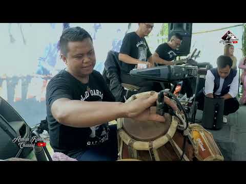 Eli Kharisma - PUKAH - Medley Wangsit Siliwangi || Balad Live Wangunsari