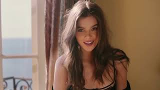 Hailee Steinfeld, BloodPop® - Capital Letters (4K)
