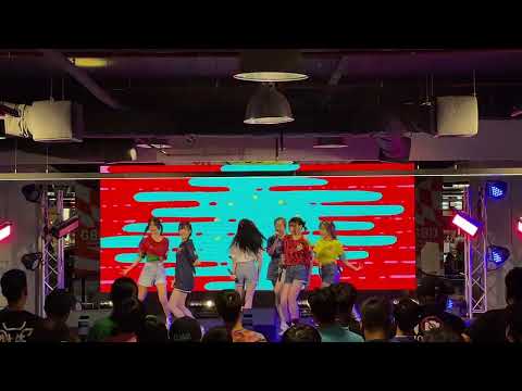 IMG 0068 HatoBito   [Full Stage ] -  Niji no Sora 🌈  @ Union Mall