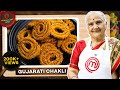 Crispy Gujarati Chakli Recipe by Gujju Ben I गुजराती चकली रेसिपी I ગુજરાત