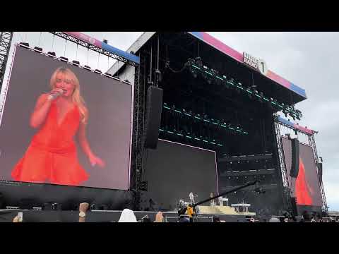 Sabrina Carpenter (BBC Radio 1's Big Weekend, 2024) - Read your Mind
