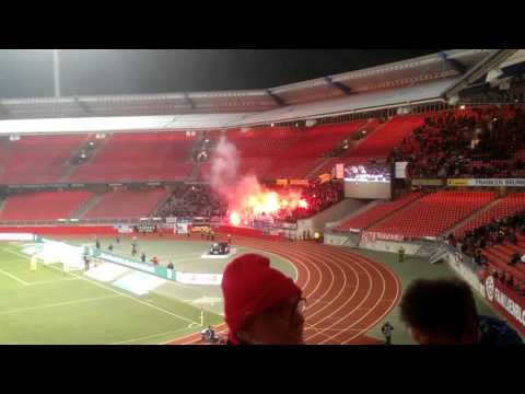 1. FC Nürnberg-Karlsruher SC Pyro 02.11.15