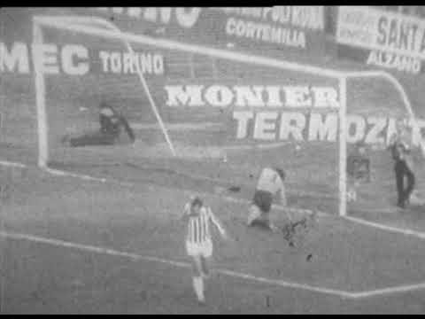 21. febbraio 1977 Genoa 2:2 Juventus  . Goal di Roberto Bettega