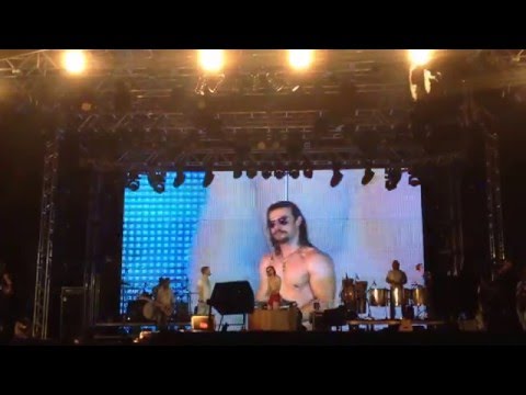 Lara e seu Bombeiro (Mariano) Show de Verão 2015