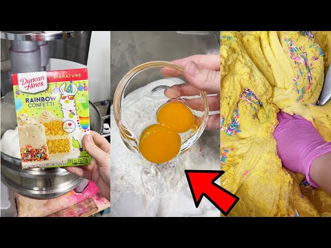 The BEST Confetti Cake Mix