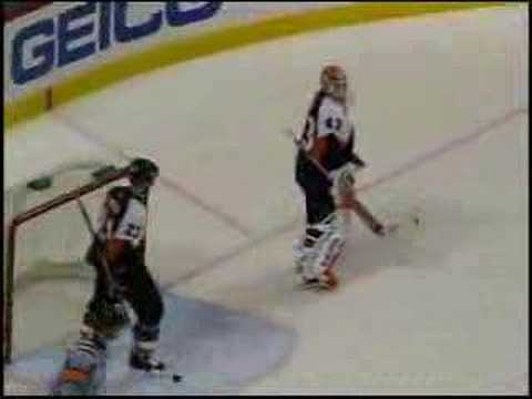 12/27/07 Leafs @ Flyers