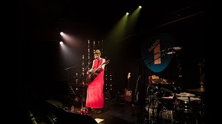 TRIXIE WHITLEY - FISHING FOR STARS (LIVE @ RADIO 1 TRIXIE WHITLEY SESSIE)