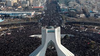 Millions chant &#39;death to America&#39; as Iranians mourn death of top general