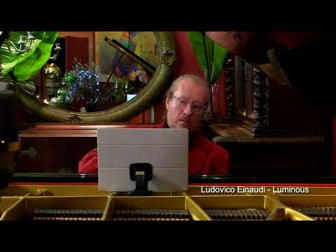 21 12 22   PIANO HOUR - Christmas Edition