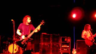 HIGH ON FIRE - BLESSED BLACK WINGS LIVE AT THE GLASS HOUSE