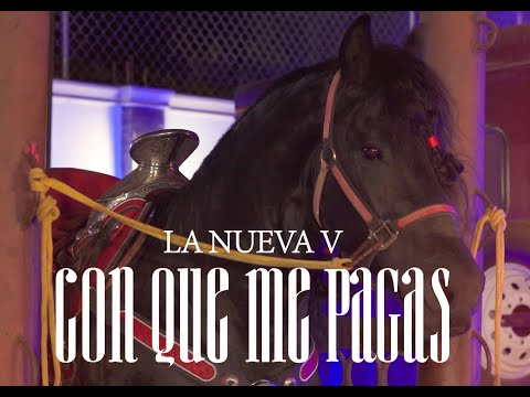 La Nueva V - Con Que Me Pagas (En Vivo)