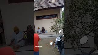 Download lagu qizink audio mode ganass rontokkan genteng warga #jemberhoreg #soundsystem #karnaval2023 mp3