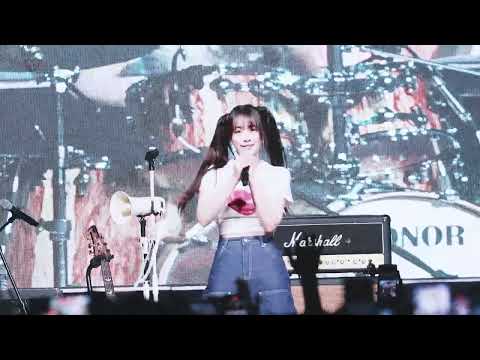 [4K] 250520 QWER(시연) - 고민중독(T.B.H) @서울시립대 | 대동제 SUNBURST |