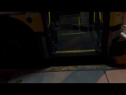 (MBTA) Route 131 Door Announcement - Outbound
