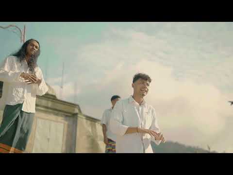 Lucky Lelapary - PLURAL'IS'ME ( Official Music Video )