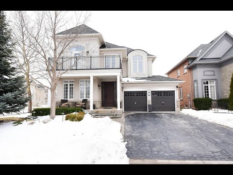 House For Sale - 236 Turning Leaf Road, Oakville, ON L6L 6V6