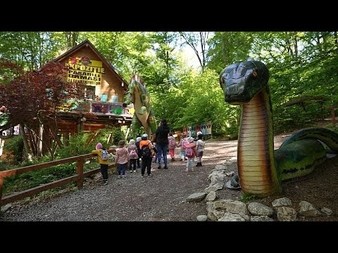 Video Thumbnail: Lebensgroße Dinosaurier zur Diversifizierung des Tourismus