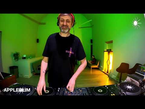 APPLEBLIM | ROUGH RADIO