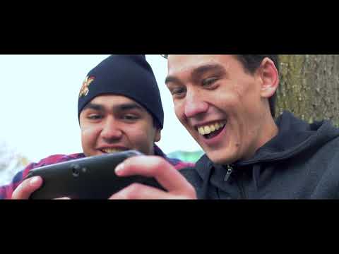 Introduce MOQI i7s gaming phone - with in gamepad