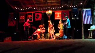 The Weight with The Mulligan Brothers featuring Donna Hall